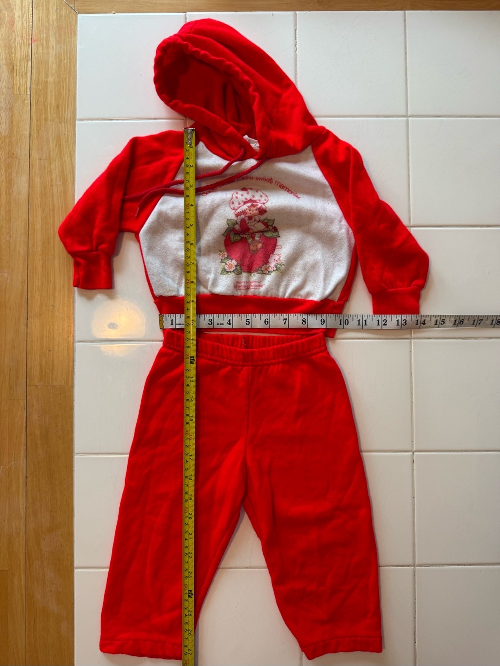 Vintage Toddler Girls Strawberry Shortcake Matching Hoodie Pants Track Set 1980s - Picture 6 of 13